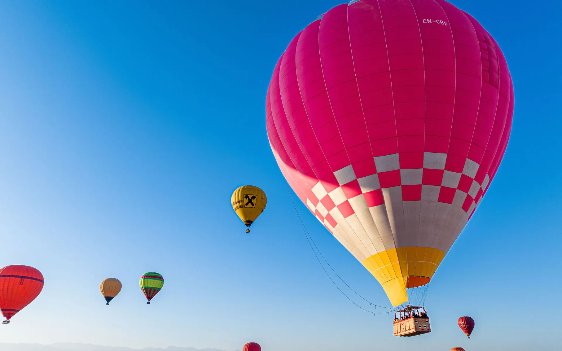 Hot Air Balloon Experience and Atlas Mountain Day Trip