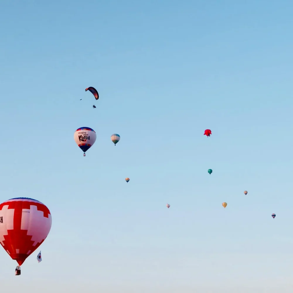Hot air balloon